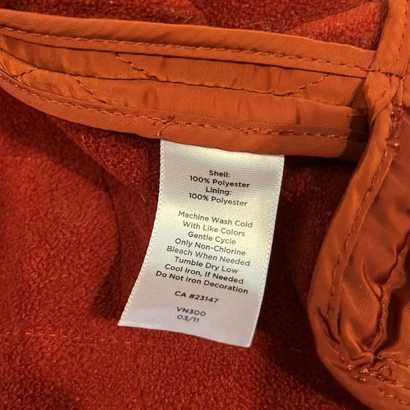 Talbots copper vest snaps pockets poly satin outer shell inside microfiber - Picture 8 of 11